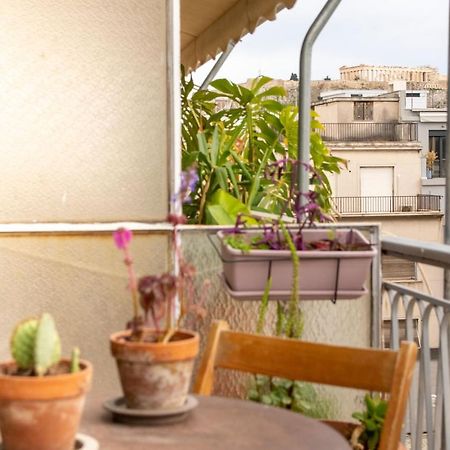 Mosaics Central Studio Apartm With Acropolis View Atenas Exterior foto