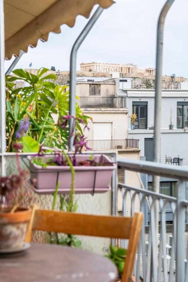 Mosaics Central Studio Apartm With Acropolis View Atenas Exterior foto