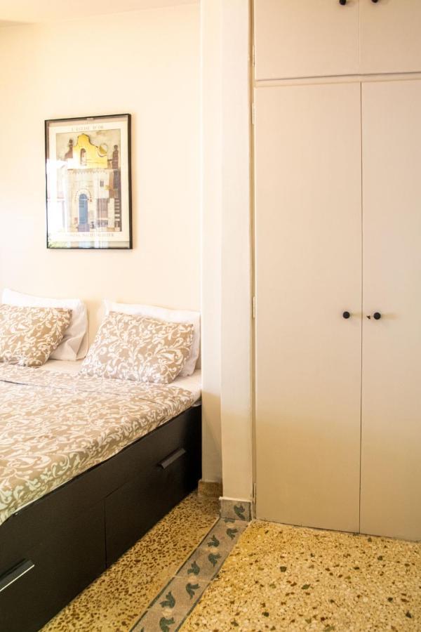 Mosaics Central Studio Apartm With Acropolis View Atenas Exterior foto