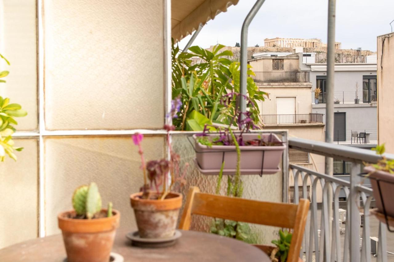 Mosaics Central Studio Apartm With Acropolis View Atenas Exterior foto